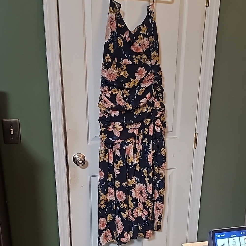 Lulu's Floral Navy Dress